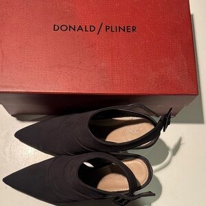 Donald J. Pliner Elegant Black Slingback Heels